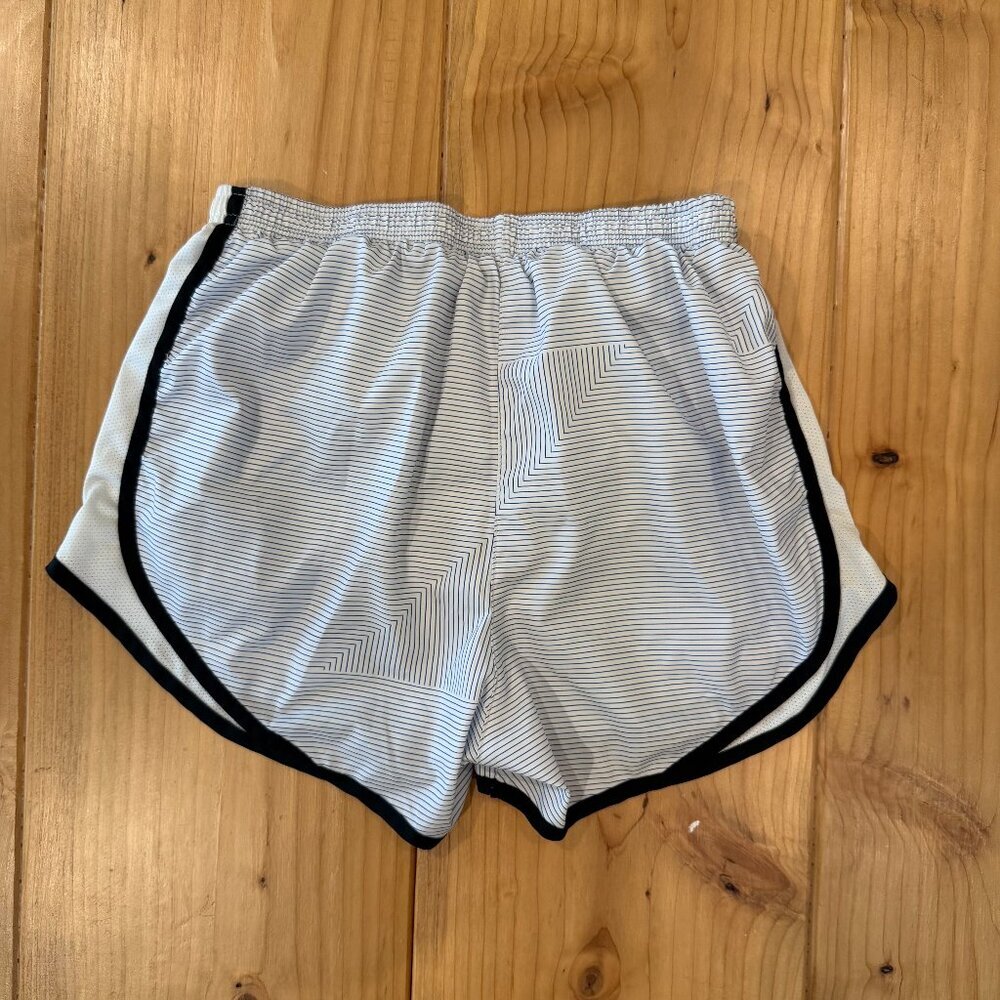Nike Light Blue & White Athletic Shorts – Size Small – Good Condition